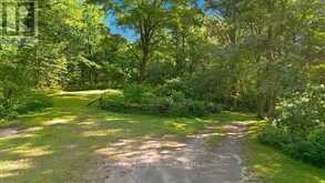 10 MAGOR DRIVE | Rosseau Ontario | Slide Image Twenty-six