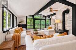 10 MAGOR DRIVE | Rosseau Ontario | Slide Image Four