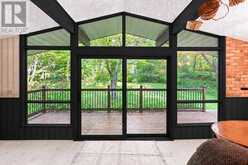 10 MAGOR DRIVE | Rosseau Ontario | Slide Image Eight