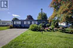 52 FAIRVIEW CRESCENT | Listowel Ontario | Slide Image One