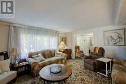 52 FAIRVIEW CRESCENT | Listowel Ontario | Slide Image Nine