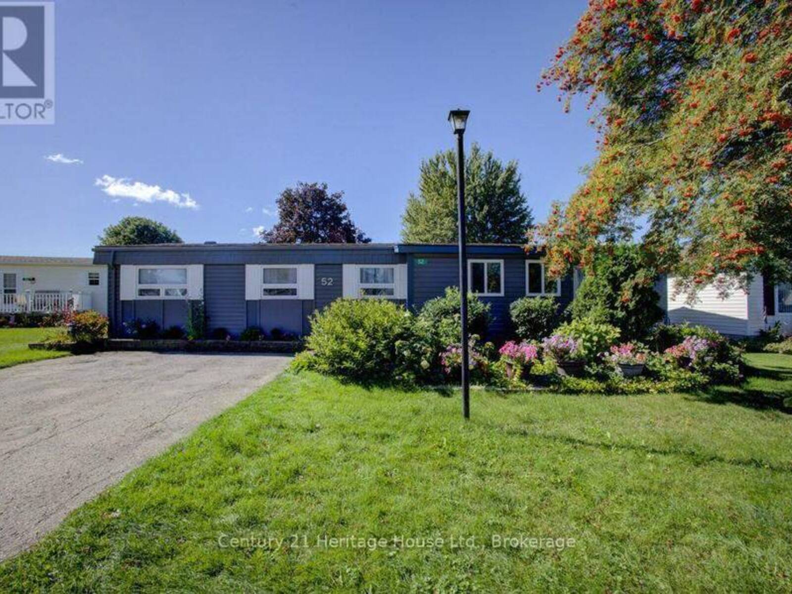 52 FAIRVIEW CRESCENT, Listowel, Ontario N4W 3G8