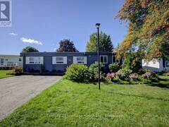 52 FAIRVIEW CRESCENT Listowel Ontario, N4W 3G8
