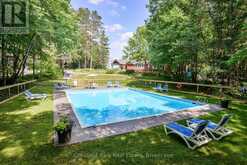 848 CLEARWATER LAKE ROAD | Huntsville Ontario | Slide Image Eighteen