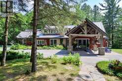 848 CLEARWATER LAKE ROAD | Huntsville Ontario | Slide Image Three
