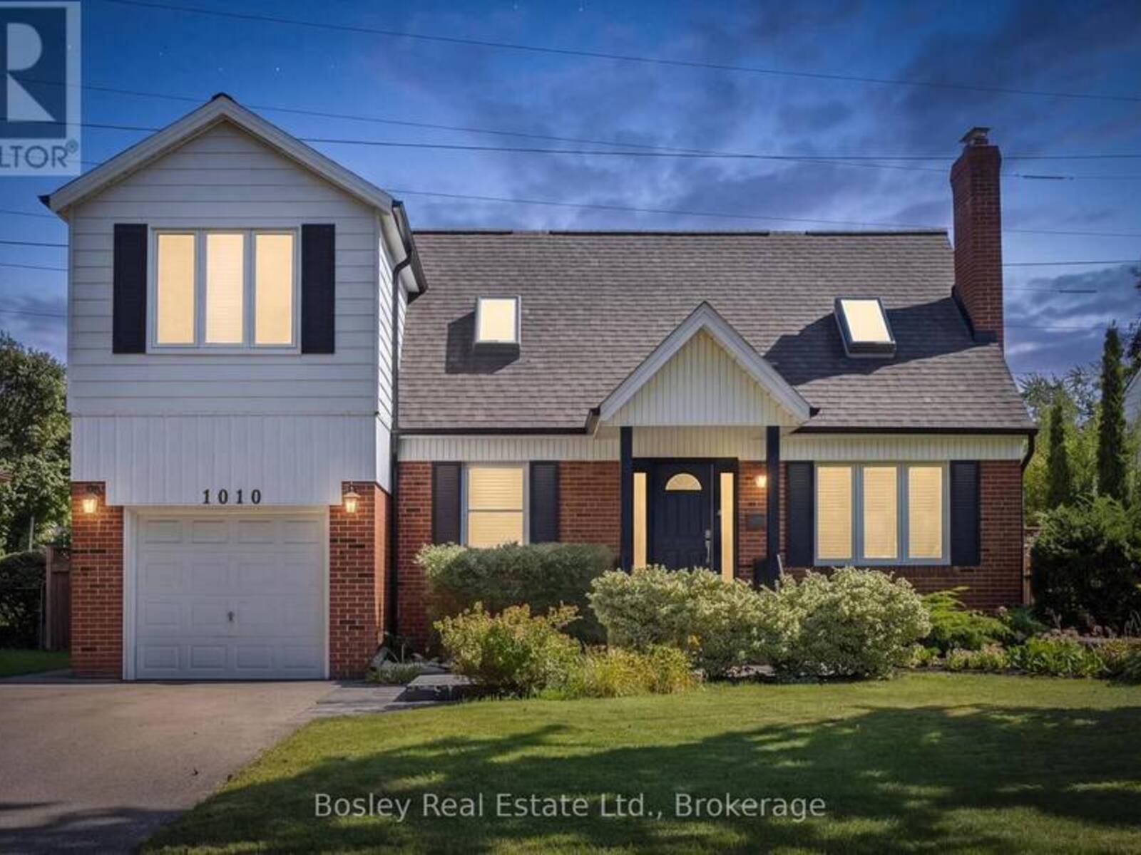 1010 BALDWIN ROAD, Mississauga, Ontario L4Y 1J2