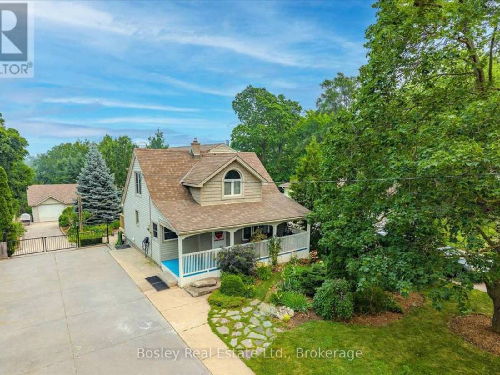 49 EDGEHILL DRIVE, Guelph, Ontario N1H 5E3