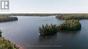 22 MARINE DRIVE | McKellar Ontario | Slide Image Forty-four