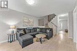 27 ROBERTSON DRIVE | Stratford Ontario | Slide Image Thirteen