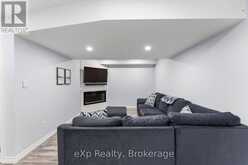 27 ROBERTSON DRIVE | Stratford Ontario | Slide Image Thirty-two