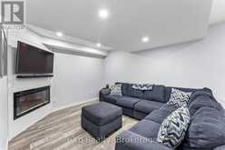27 ROBERTSON DRIVE | Stratford Ontario | Slide Image Thirty-three