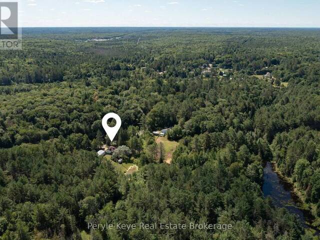 2322 OLD MUSKOKA ROAD Huntsville Ontario, P0B 1M0 - 2 Bedrooms Home For Sale