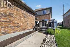 694 VICTORIA ROAD N | Guelph Ontario | Slide Image Thirty-six