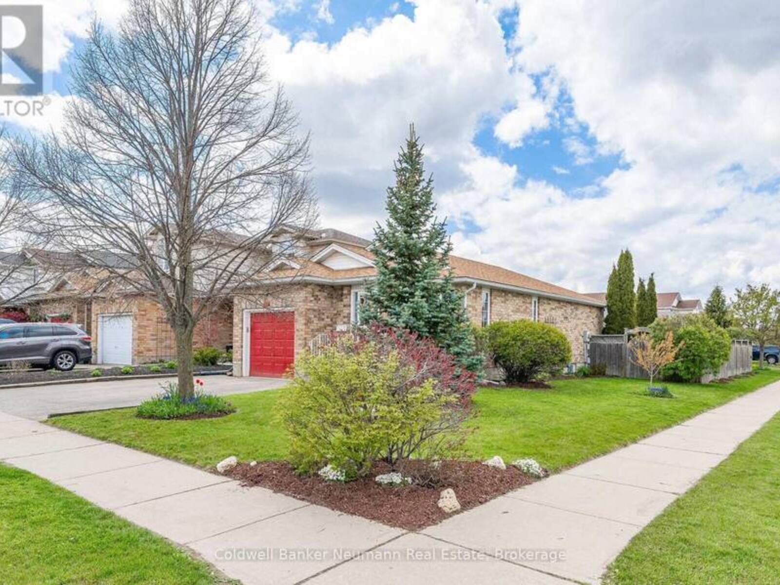 116 DOYLE DRIVE, Guelph, Ontario N1G 5B4