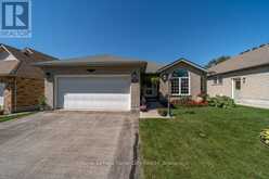 20 DICKINSON COURT | Elora Ontario | Slide Image Three