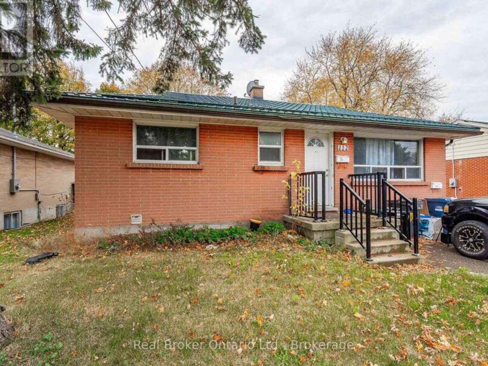112 VICTORIA ROAD N, Guelph, Ontario N1E 5H3