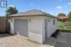 16 ARGYLE DRIVE | Guelph Ontario | Slide Image Thirty