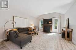 81 TEAL DRIVE | Guelph Ontario | Slide Image Thirteen
