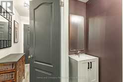 286 RAILWAY AVENUE | Stratford Ontario | Slide Image Thirteen