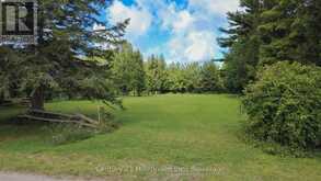 256 ANGLESIA STREET N | Southampton Ontario | Slide Image One
