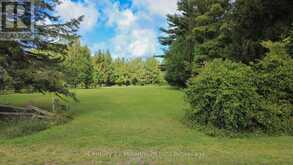 256 ANGLESIA STREET N | Southampton Ontario | Slide Image Two