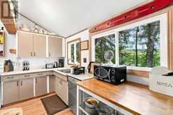1022 TANAMAKOON LANE | Haliburton Ontario | Slide Image Six