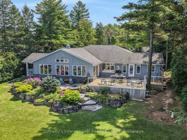 1036 RIVER ROAD E Wasaga Beach Ontario, L9Z 2P7 - 4 Bedrooms Waterfront Home For sale