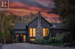 33 SLALOM GATE ROAD | Collingwood Ontario | Slide Image One