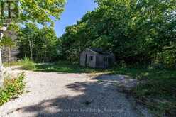 7102 HIGHWAY 6 | Tobermory Ontario | Slide Image Sixteen