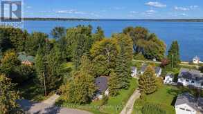 62 KING ROAD | Waubaushene Ontario | Slide Image Two