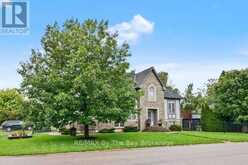 90 MEADOWLARK BOULEVARD | Wasaga Beach Ontario | Slide Image Four