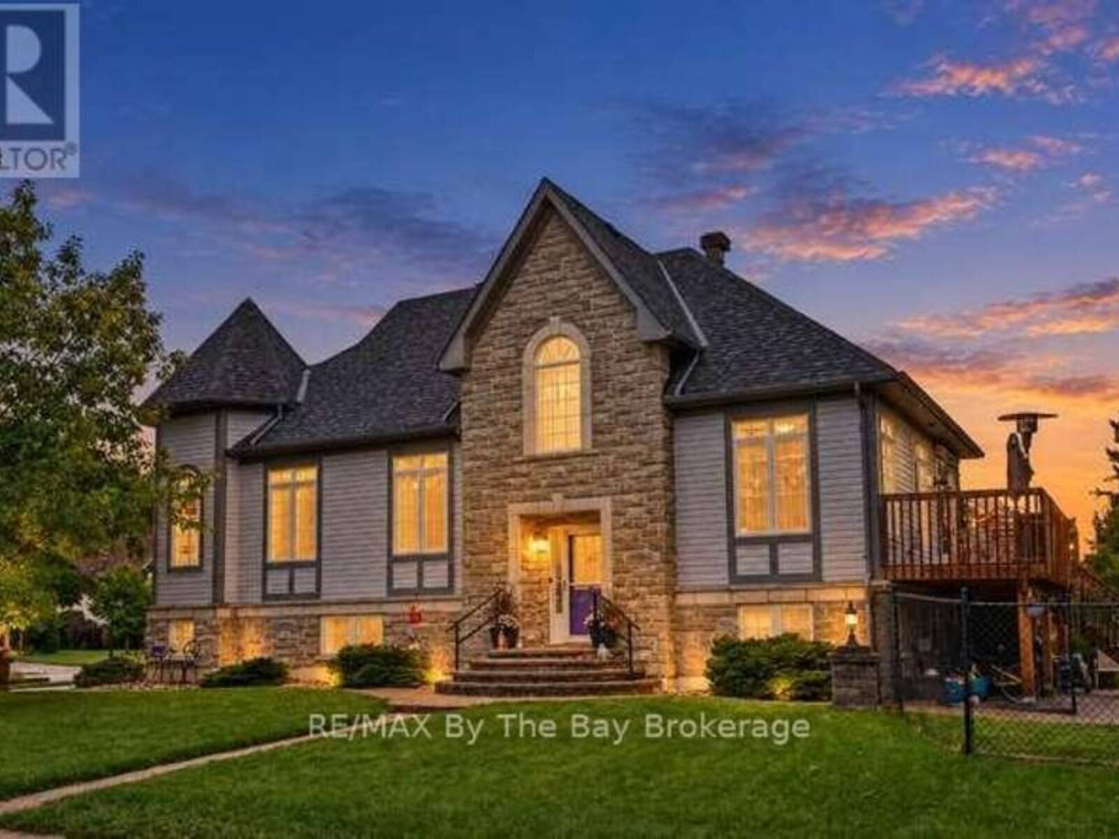 90 MEADOWLARK BOULEVARD, Wasaga Beach, Ontario L9Z 0B5