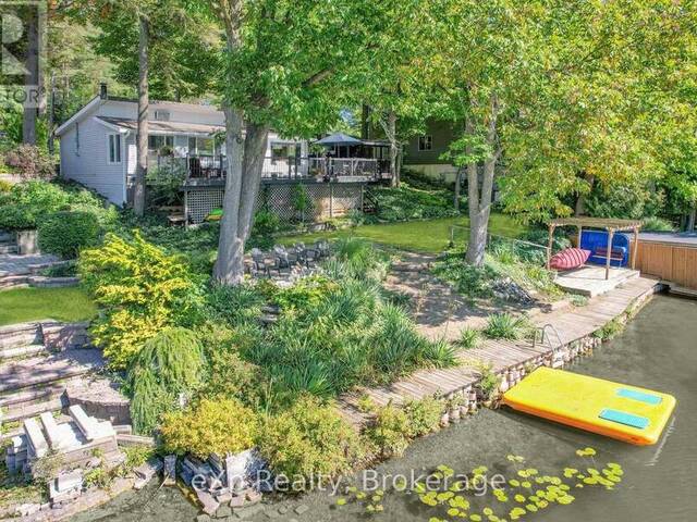 624 LAKE ROSALIND ROAD 6 Hanover Ontario, N4N 3B9 - 2 Bedrooms Waterfront Home For sale