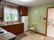 563 9TH STREET | Hanover Ontario | Slide Image Seventeen