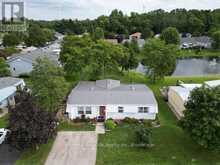 413 SHANNON BOULEVARD | Grand Bend Ontario | Slide Image Three