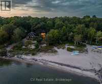 64 WAHNEKEWENING DRIVE | Tiny Ontario | Slide Image Two