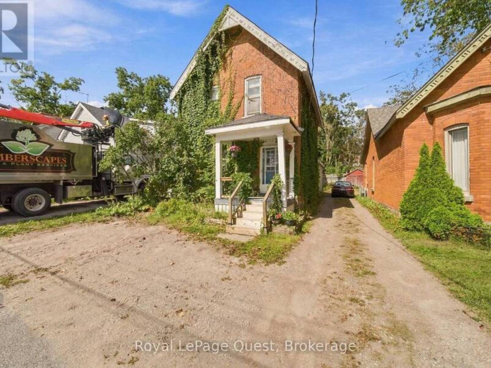 148 COLDWATER ROAD W, Orillia, Ontario L3V 3L8