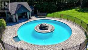 107 MAPLE LANE | The Blue Mountains Ontario | Slide Image Five