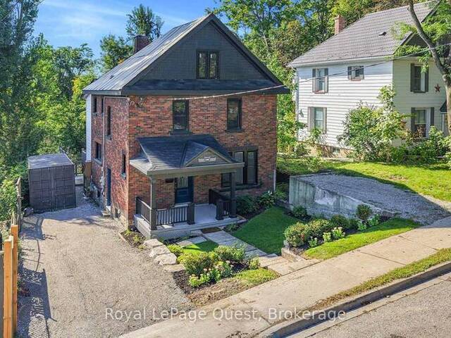 109 BRANT STREET E Orillia Ontario, L3V 1Z3 - 5 Bedrooms Home For Sale
