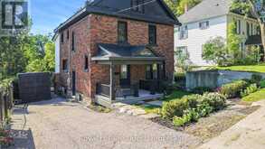 109 BRANT STREET E | Orillia Ontario | Slide Image Four
