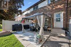 18 - 80 BURNS DRIVE | Guelph Ontario | Slide Image Five