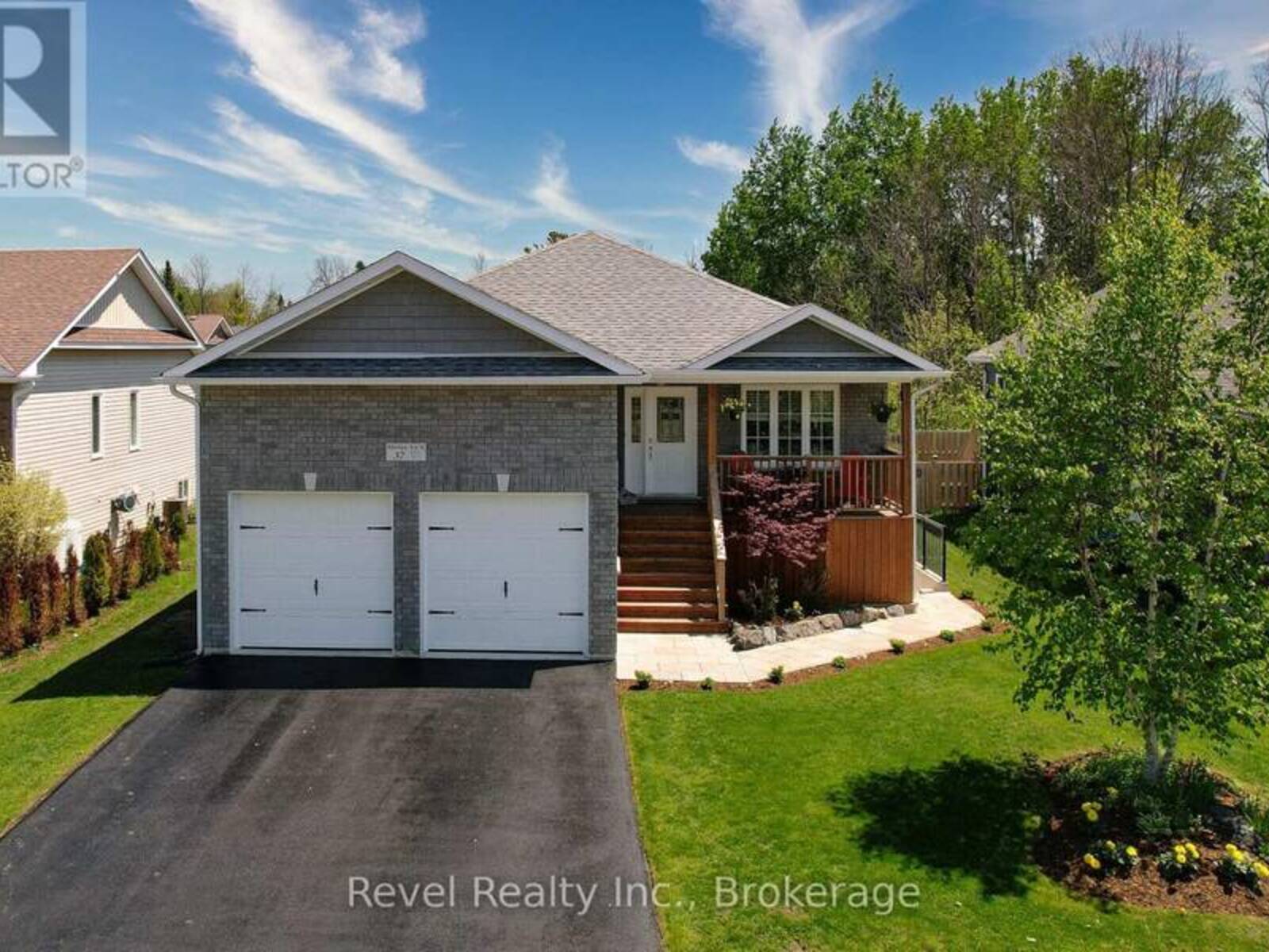 37 MARILYN AVENUE N, Wasaga Beach, Ontario L9Z 2Y5