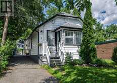 8 DUNN AVENUE | Orillia Ontario | Slide Image One