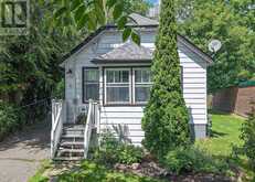 8 DUNN AVENUE | Orillia Ontario | Slide Image Two