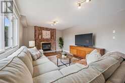 32 THORNHILL DRIVE | Guelph Ontario | Slide Image Fourteen