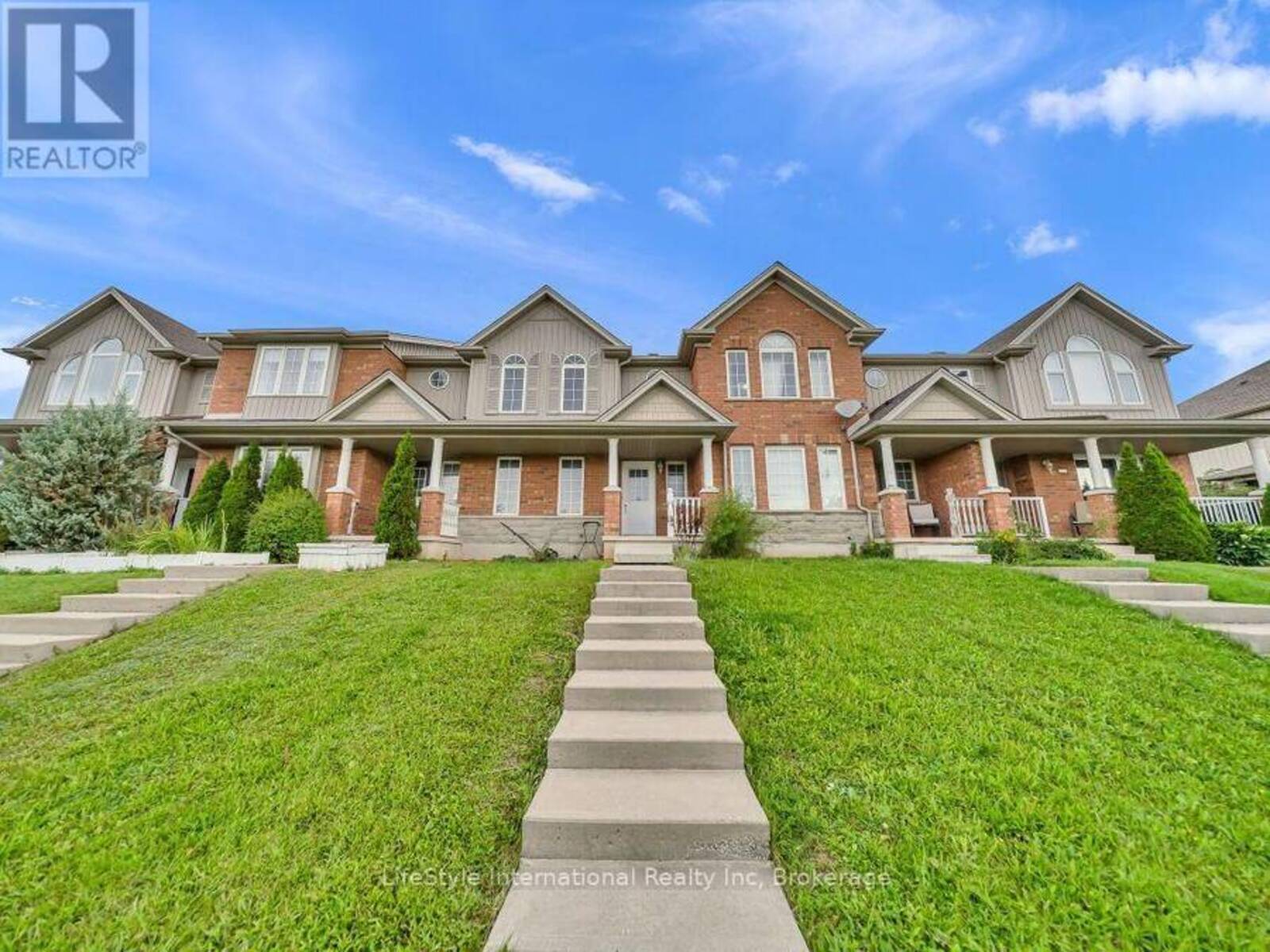 529 VICTORIA ROAD N, Guelph, Ontario N1E 7M3