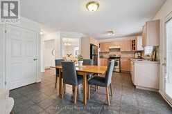 3 MUNROE CRESCENT | Guelph Ontario | Slide Image Twelve