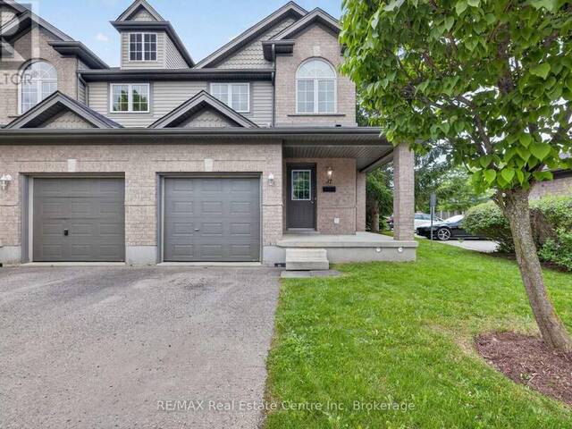 30 VAUGHAN STREET Guelph Ontario, N1G 0B6 - 3 Bedrooms Condo For Sale