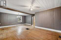 485 WALLACE AVENUE S | Listowel Ontario | Slide Image Ten