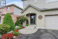 19 PEGLAR CRESCENT | Fergus Ontario | Slide Image Four